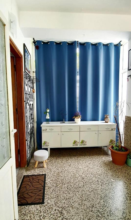 Apartment Mlija Omis Bagian luar foto